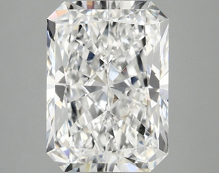 3.06 Carat Radiant Shaped Ideal Cut VVS2 IGI Certified Lab Grown Diamond