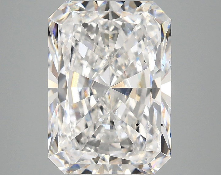 5.84 Carat Radiant Shaped Ideal Cut SI1 IGI Certified Lab Grown Diamond