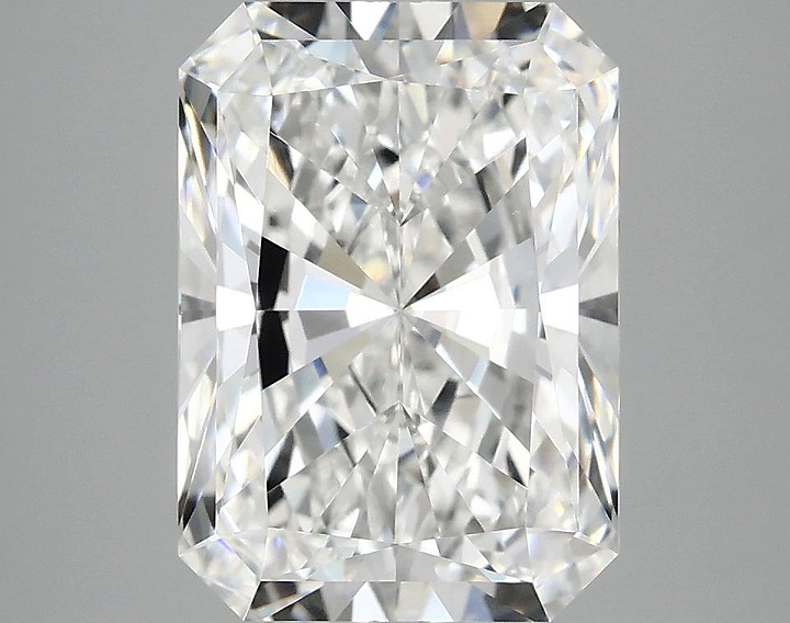 4.09 Carat Radiant Shaped Ideal Cut VVS2 IGI Certified Lab Grown Diamond
