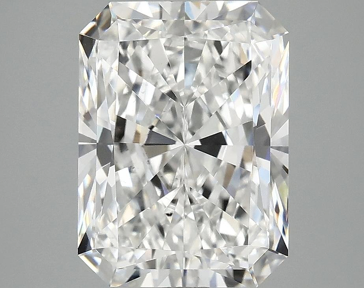 4.02 Carat Radiant Shaped Excellent Cut VS1 IGI Certified Lab Grown Diamond