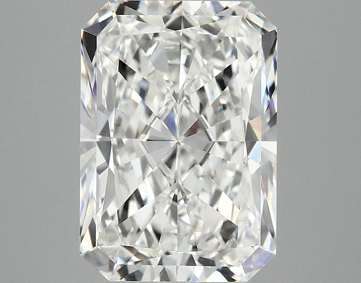 4.0 Carat Radiant Shaped Ideal Cut VVS2 IGI Certified Lab Grown Diamond