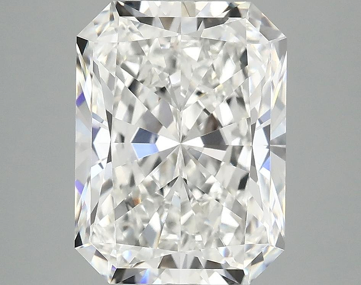 4.17 Carat Radiant Shaped Excellent Cut VVS2 IGI Certified Lab Grown Diamond
