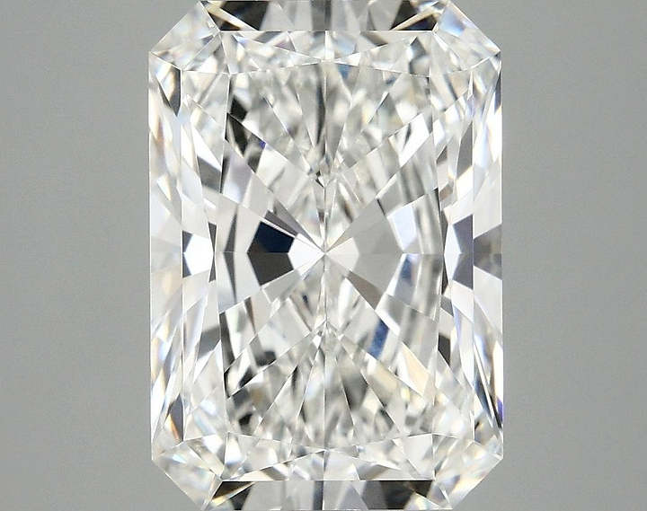 4.99 Carat Radiant Shaped Ideal Cut VVS2 IGI Certified Lab Grown Diamond
