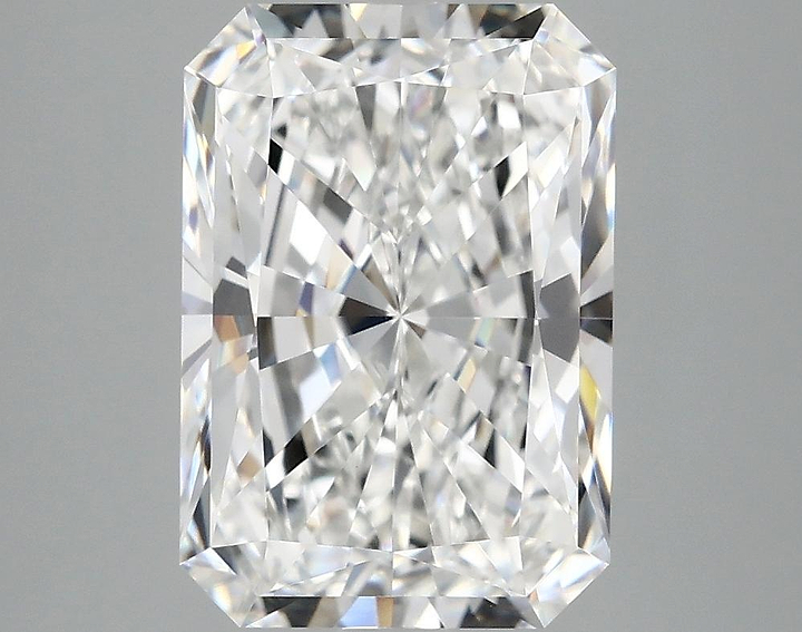 4.07 Carat Radiant Shaped Ideal Cut VVS2 IGI Certified Lab Grown Diamond