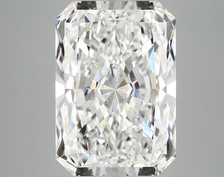 9.88 Carat Radiant Shaped Ideal Cut VVS2 IGI Certified Lab Grown Diamond