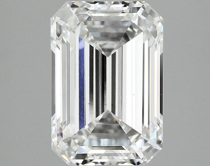 2.97 Carat Emerald Shaped Ideal Cut VS1 IGI Certified Lab Grown Diamond