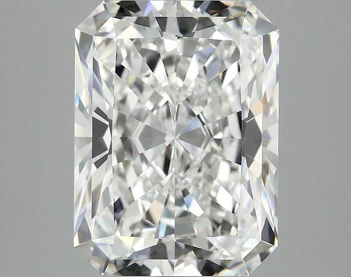 4.1 Carat Radiant Shaped Excellent Cut VVS2 IGI Certified Lab Grown Diamond