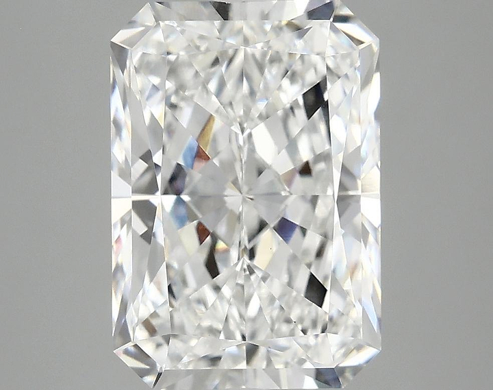 4.07 Carat Radiant Shaped Ideal Cut VS1 IGI Certified Lab Grown Diamond