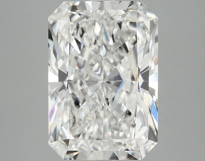 3.69 Carat Radiant Shaped Ideal Cut VS1 IGI Certified Lab Grown Diamond