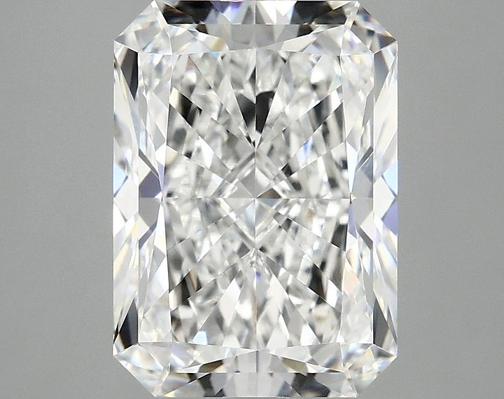 4.02 Carat Radiant Shaped Ideal Cut VVS2 IGI Certified Lab Grown Diamond