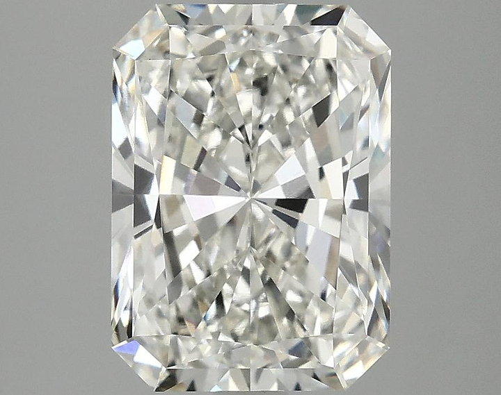3.04 Carat Radiant Shaped Excellent Cut VVS2 IGI Certified Lab Grown Diamond