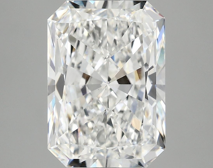 3.92 Carat Radiant Shaped Ideal Cut VS1 IGI Certified Lab Grown Diamond