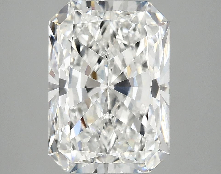 4.01 Carat Radiant Shaped Ideal Cut VVS2 IGI Certified Lab Grown Diamond
