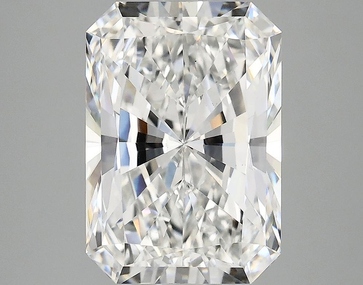 3.75 Carat Radiant Shaped Ideal Cut VS1 IGI Certified Lab Grown Diamond