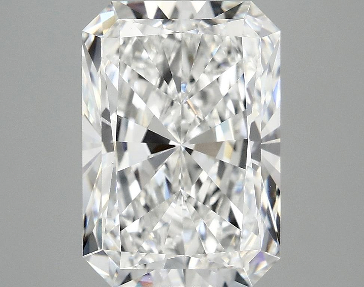 4.03 Carat Radiant Shaped Ideal Cut VVS2 IGI Certified Lab Grown Diamond