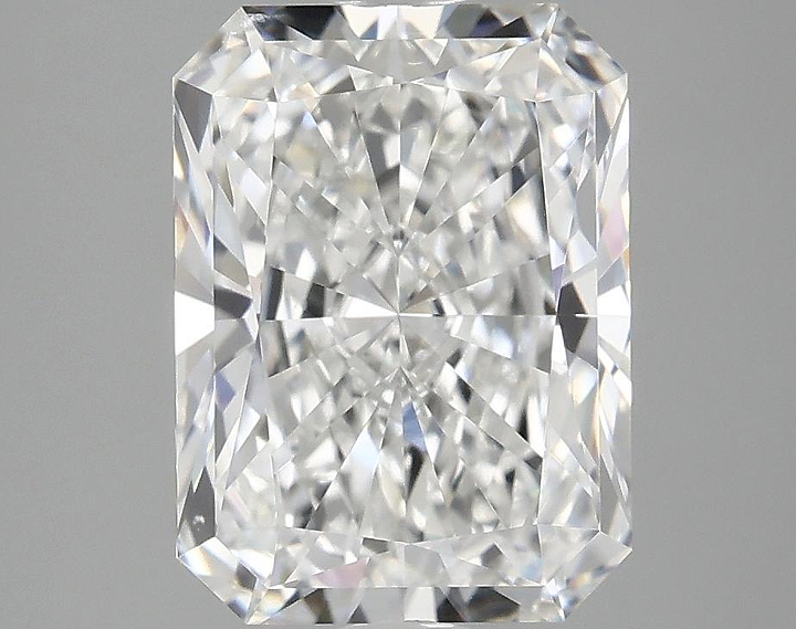2.9 Carat Radiant Shaped Excellent Cut VS2 IGI Certified Lab Grown Diamond