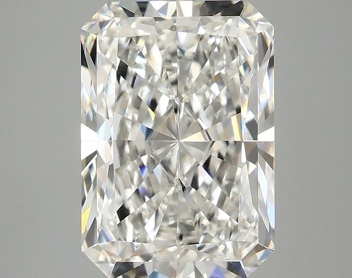 3.58 Carat Radiant Shaped Ideal Cut VS1 IGI Certified Lab Grown Diamond