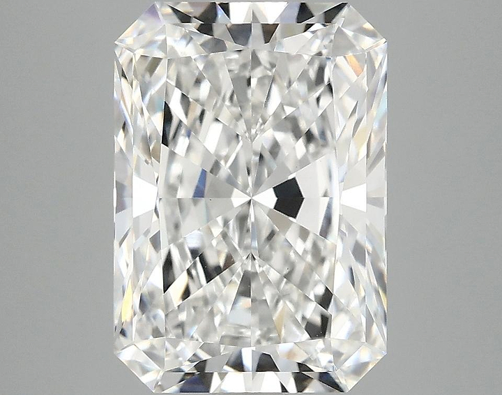4.03 Carat Radiant Shaped Ideal Cut VVS2 IGI Certified Lab Grown Diamond