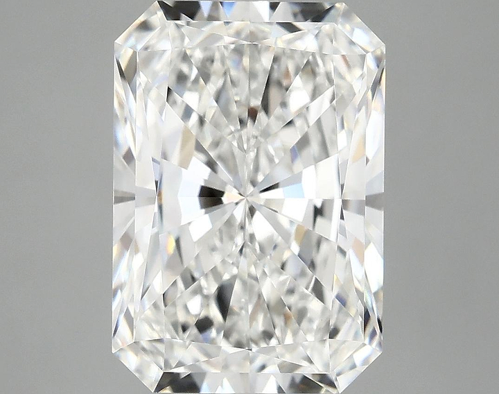 4.98 Carat Radiant Shaped Ideal Cut VVS2 IGI Certified Lab Grown Diamond