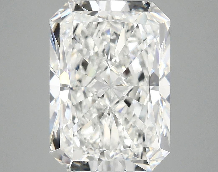 4.97 Carat Radiant Shaped Ideal Cut VS1 IGI Certified Lab Grown Diamond