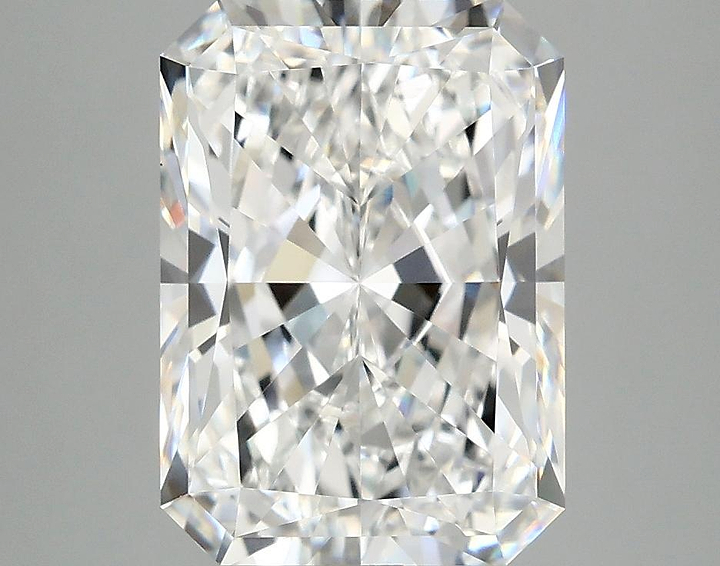 4.03 Carat Radiant Shaped Ideal Cut VVS2 IGI Certified Lab Grown Diamond