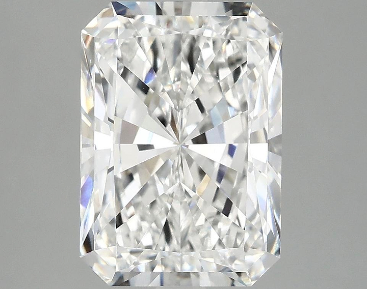 3.87 Carat Radiant Shaped Ideal Cut VVS2 IGI Certified Lab Grown Diamond