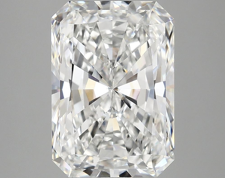 4.06 Carat Radiant Shaped Ideal Cut VS1 IGI Certified Lab Grown Diamond