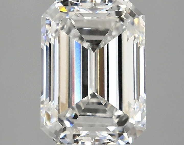 3.03 Carat Emerald Shaped Excellent Cut VS1 IGI Certified Lab Grown Diamond