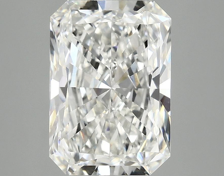 2.97 Carat Radiant Shaped Ideal Cut VVS2 IGI Certified Lab Grown Diamond