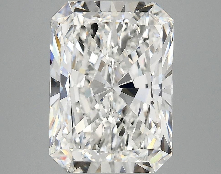 4.05 Carat Radiant Shaped Ideal Cut VVS2 IGI Certified Lab Grown Diamond