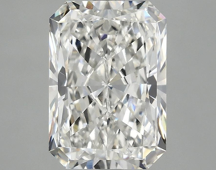 3.09 Carat Radiant Shaped Ideal Cut VS1 IGI Certified Lab Grown Diamond