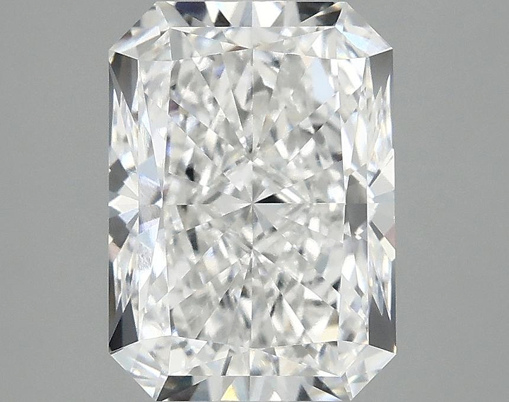2.93 Carat Radiant Shaped Excellent Cut VVS2 IGI Certified Lab Grown Diamond