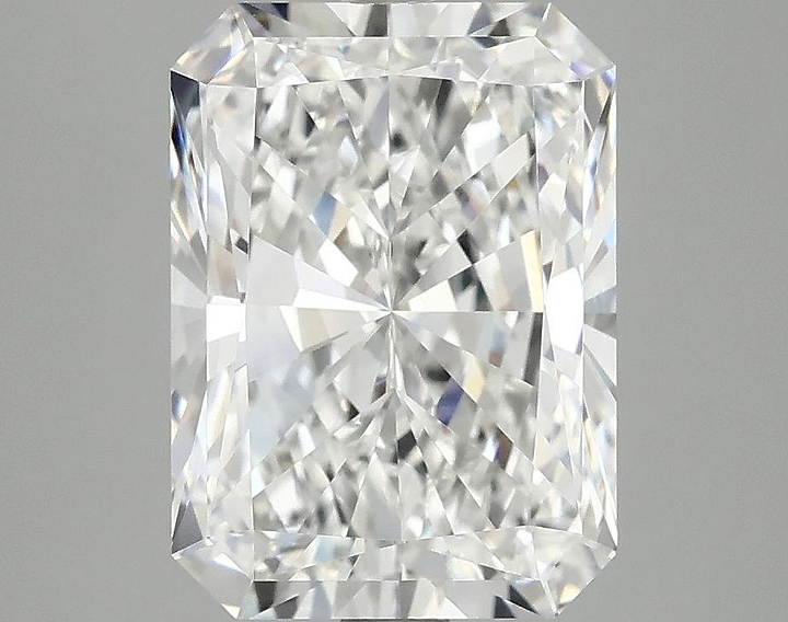 3.98 Carat Radiant Shaped Excellent Cut VVS2 IGI Certified Lab Grown Diamond