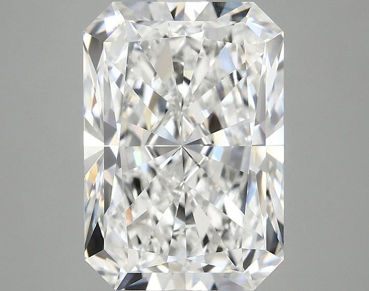 4.05 Carat Radiant Shaped Ideal Cut VVS2 IGI Certified Lab Grown Diamond