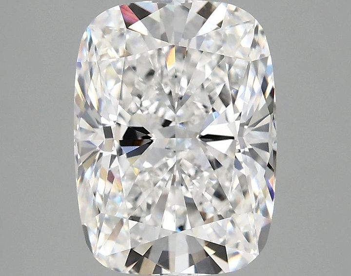 3.05 Carat Cushion Shaped Excellent Cut VVS2 IGI Certified Lab Grown Diamond