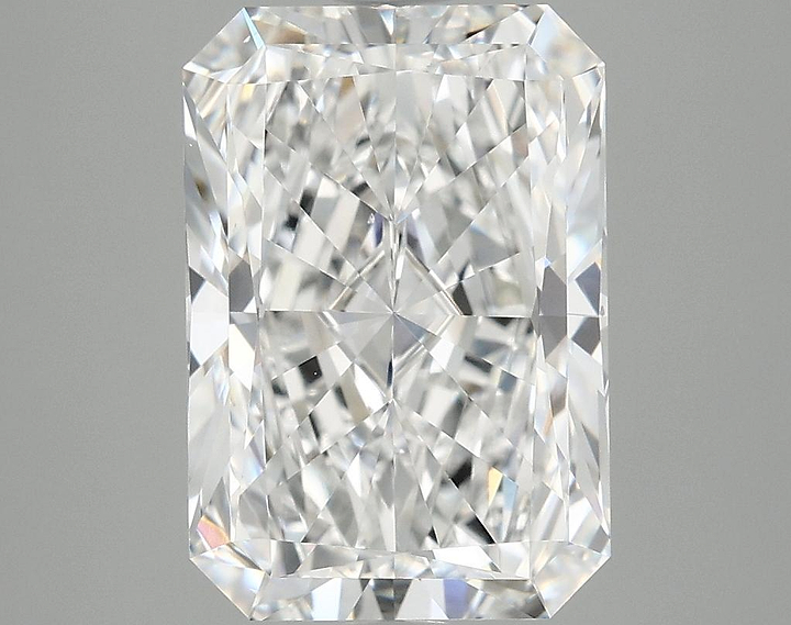 3.97 Carat Radiant Shaped Ideal Cut VS2 IGI Certified Lab Grown Diamond