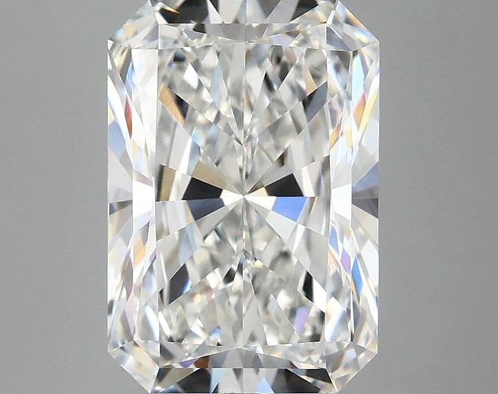 4.09 Carat Radiant Shaped Ideal Cut VVS2 IGI Certified Lab Grown Diamond