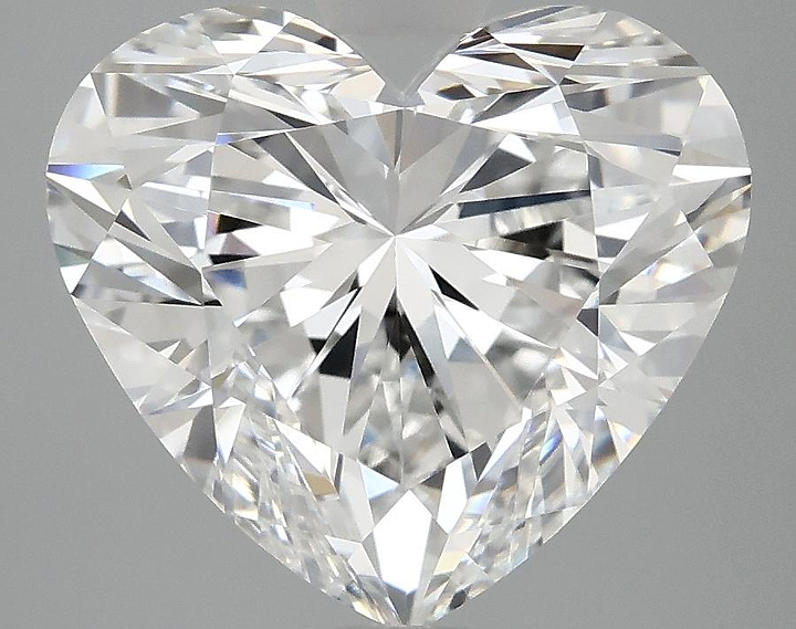 5.03 Carat Heart Shaped Ideal Cut VVS2 IGI Certified Lab Grown Diamond