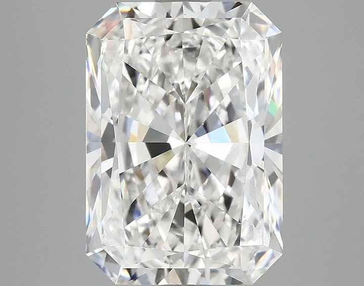 4.07 Carat Radiant Shaped Ideal Cut VS1 IGI Certified Lab Grown Diamond
