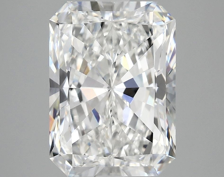 3.81 Carat Radiant Shaped Excellent Cut VS1 IGI Certified Lab Grown Diamond