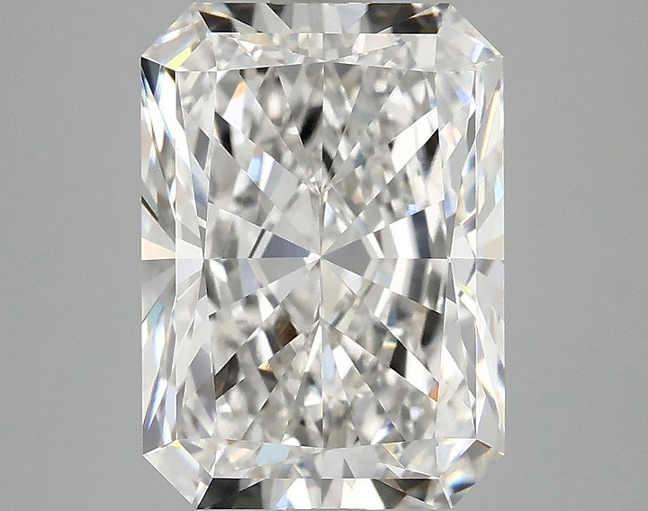 4.02 Carat Radiant Shaped Excellent Cut VS1 IGI Certified Lab Grown Diamond