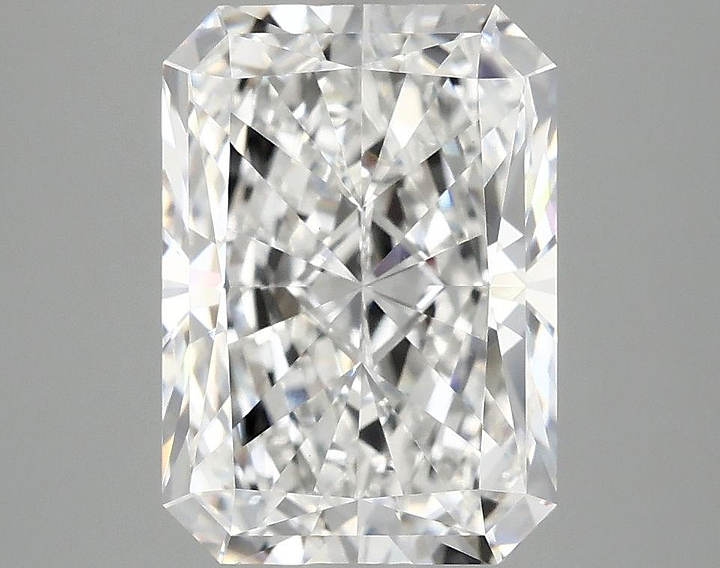 4.02 Carat Radiant Shaped Ideal Cut VVS2 IGI Certified Lab Grown Diamond