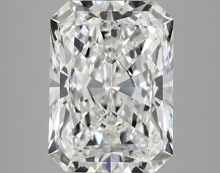 3.53 Carat Radiant Shaped Excellent Cut VVS2 IGI Certified Lab Grown Diamond