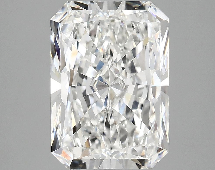 4.0 Carat Radiant Shaped Ideal Cut VVS2 IGI Certified Lab Grown Diamond