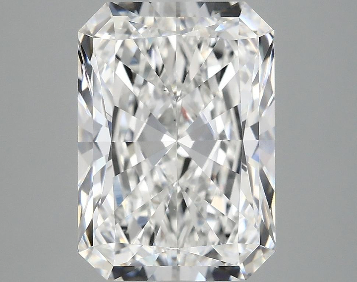 4.04 Carat Radiant Shaped Ideal Cut VVS2 IGI Certified Lab Grown Diamond