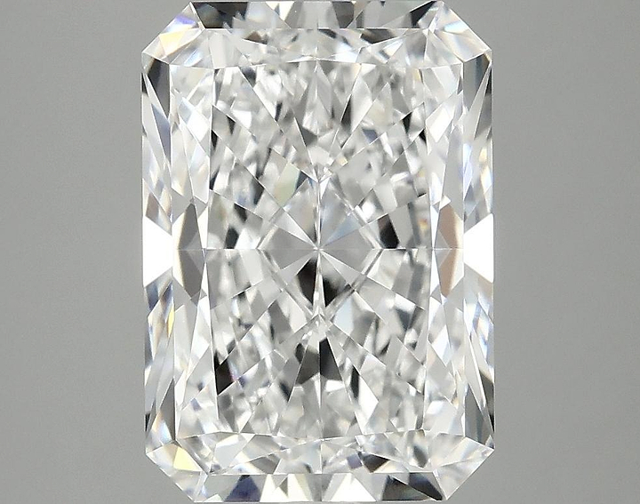 4.08 Carat Radiant Shaped Ideal Cut VVS2 IGI Certified Lab Grown Diamond