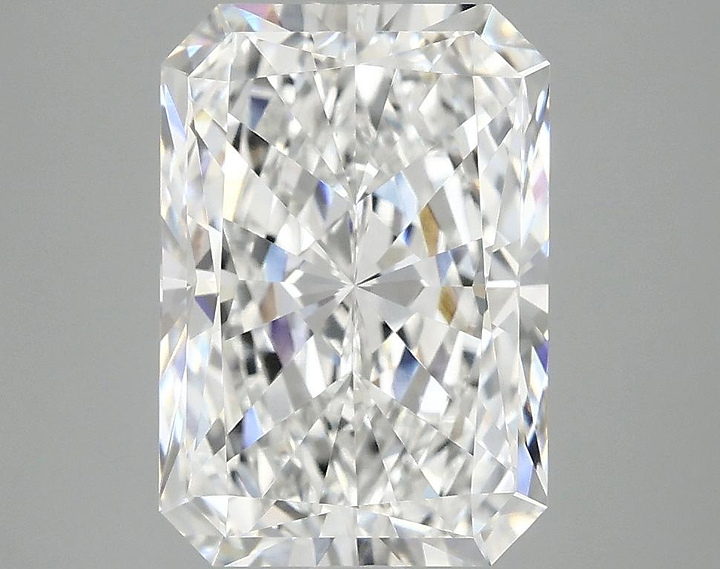 4.02 Carat Radiant Shaped Ideal Cut VVS2 IGI Certified Lab Grown Diamond