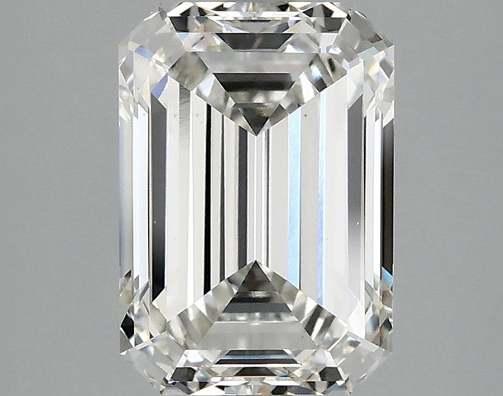 2.53 Carat Emerald Shaped Ideal Cut VS1 IGI Certified Lab Grown Diamond