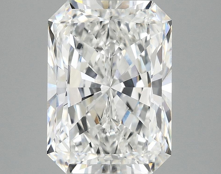 4.0 Carat Radiant Shaped Excellent Cut VVS2 IGI Certified Lab Grown Diamond