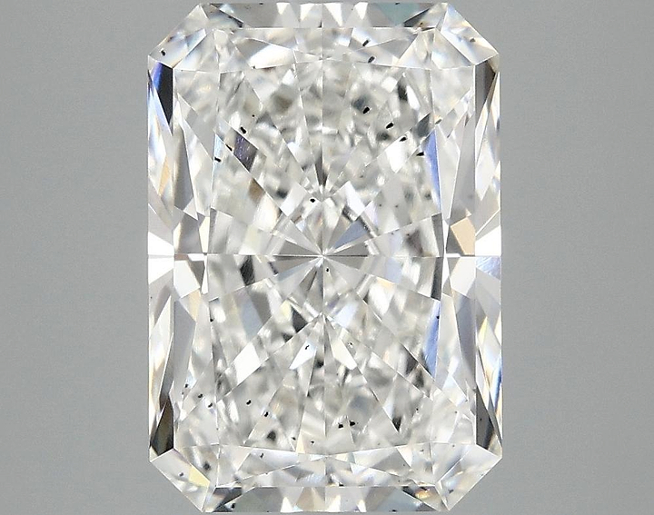 4.1 Carat Radiant Shaped Ideal Cut SI1 IGI Certified Lab Grown Diamond